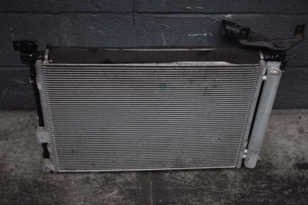 RADIATEUR COMPLET HYUNDAI I20 1.2 ESSENCE 2011 ( RADIATEUR D EAU + CLIMATISATION ) - Vue 2
